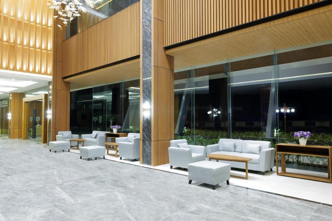 Fox Harris Hotel & Convention Banjarnegara Bagian luar foto