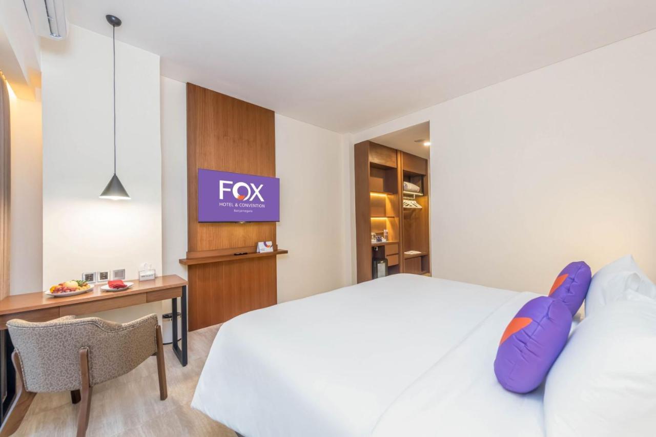 Fox Harris Hotel & Convention Banjarnegara Bagian luar foto
