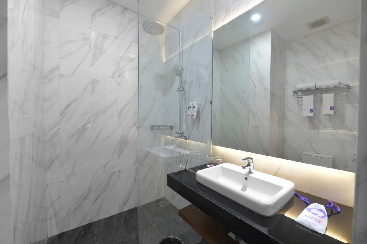 Fox Harris Hotel & Convention Banjarnegara Bagian luar foto